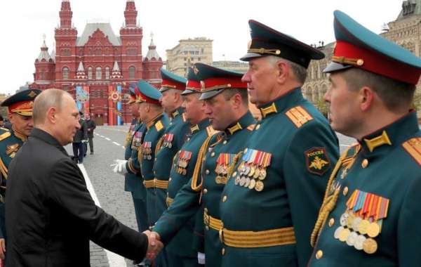 O unitate a armatei ruse, botezată de Vladimir Putin cu numele ,,Transilvania"