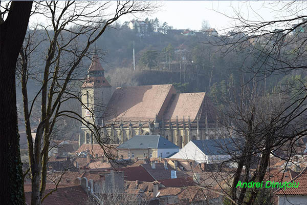 Pe 21 aprilie 1689 un mare incendiu cuprinde Biserica Neagră din Brașov, distrugând acoperișul și mobilierul din interior - MAGAZIN CRITIC